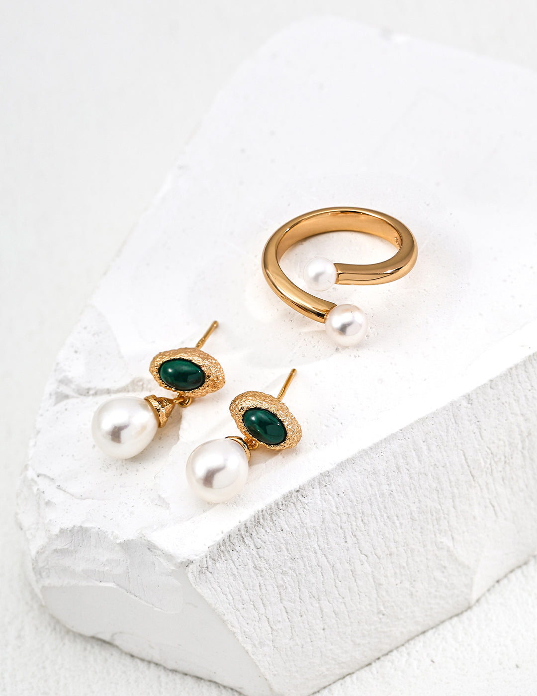 Pearl & Malachite Earrings - S925 Silver, Natural Beauty