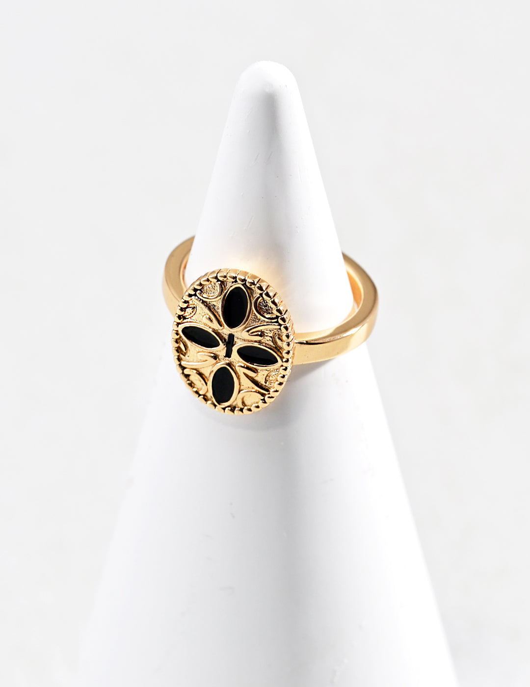 🖤 Edgy Black Drip Ring - Vintage Enamel 🖤